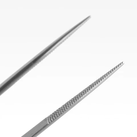 Aquavitro Curved Needle Tip Forceps 25cm 4